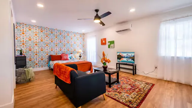 Collins Garden Studio 1A in San Antonio, photo 25