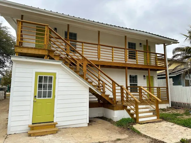 Collins Garden Studio 2B in San Antonio, photo 11
